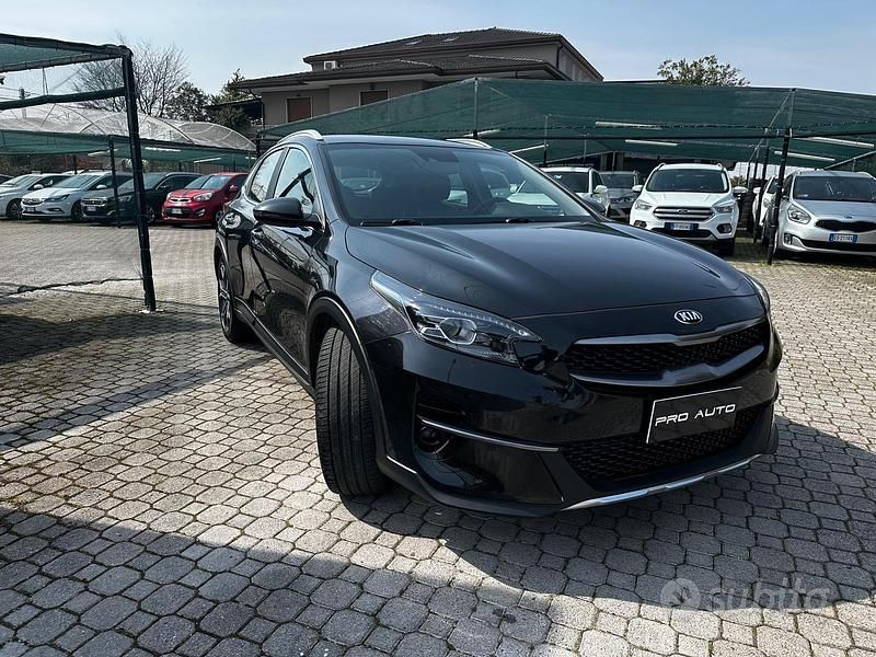 Usata Kia XCeed Style 120 CV (88 kW) 2020 Nero SUV