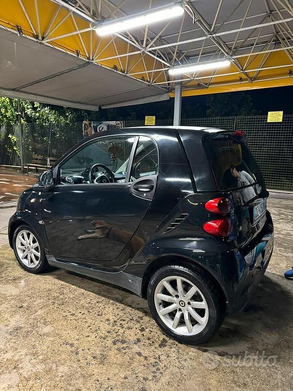 Usata Smart ForTwo Coupé 61 CV (44 kW) 2010 Nero Coupé