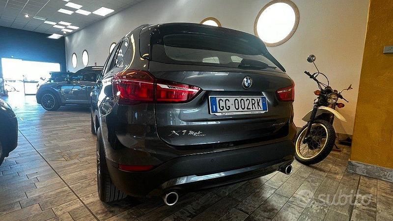 Usata BMW X1 190 CV (139 kW) 2021 Grigio SUV