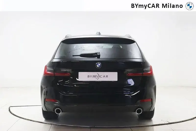 Usata BMW 318 M Sport 149 CV (109 kW) 2025 Nero Station wagon