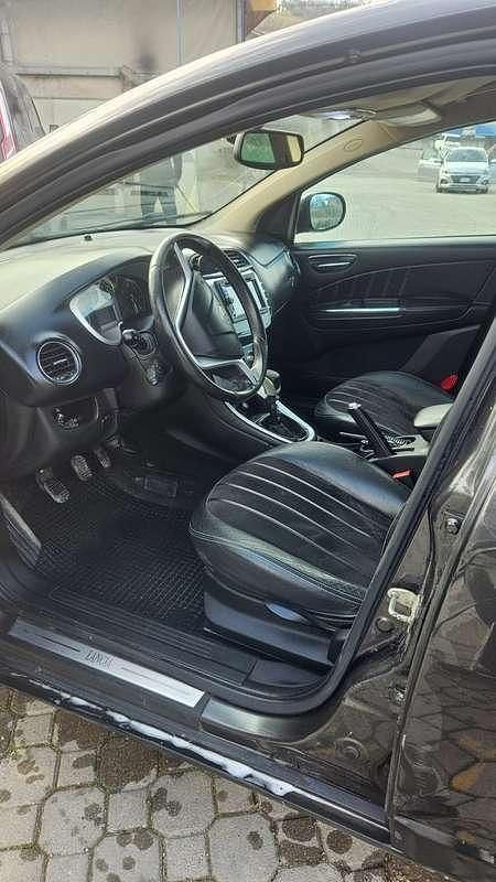 Usata Lancia Delta 120 CV (88 kW) 2009 Grigio Utilitaria
