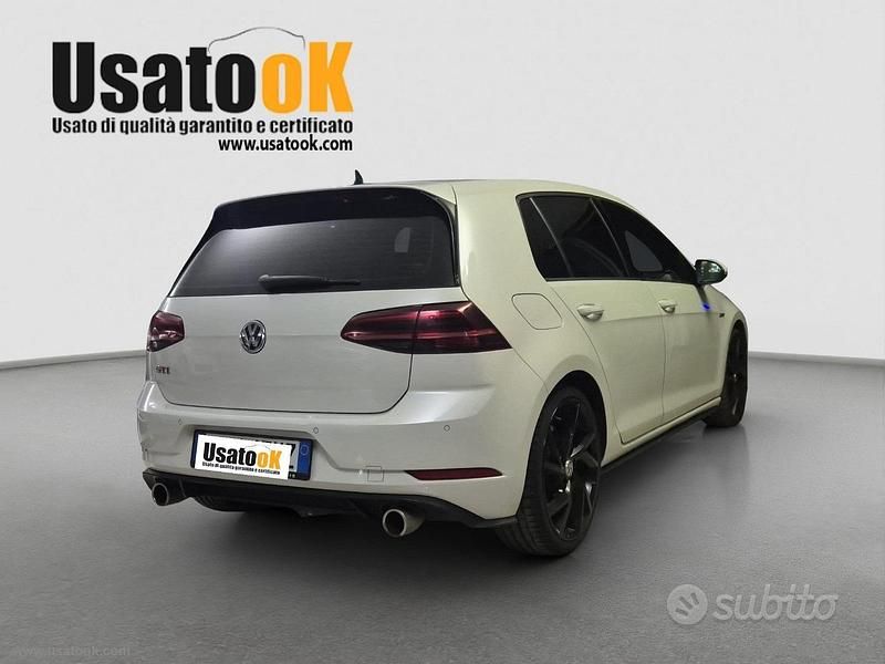 Usata VW Golf VII GTI 245 CV (180 kW) 2019 Bianco Berlina