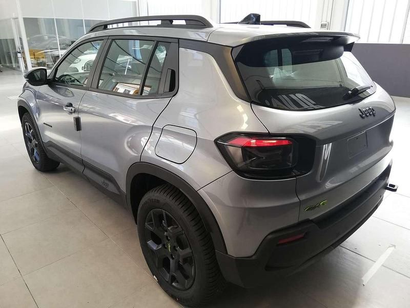 Nuova Jeep Avenger 136 CV (100 kW) 2026 Granite SUV