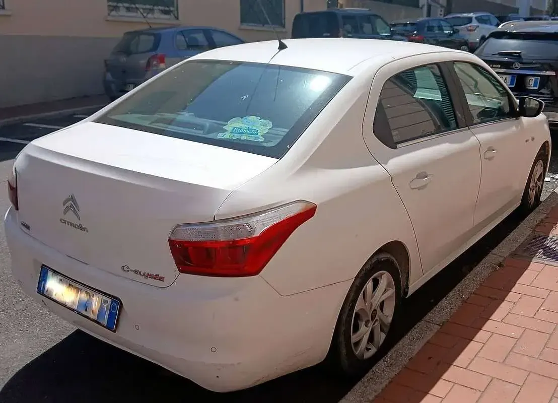 Usata Citroën C-Elysee I Exclusive 99 CV (72 kW) 2016 Bianco Berlina