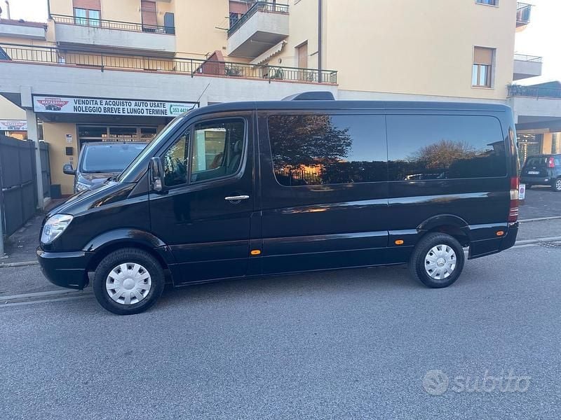 Usata Mercedes Sprinter 150 CV (110 kW) 2010 Nero Furgone