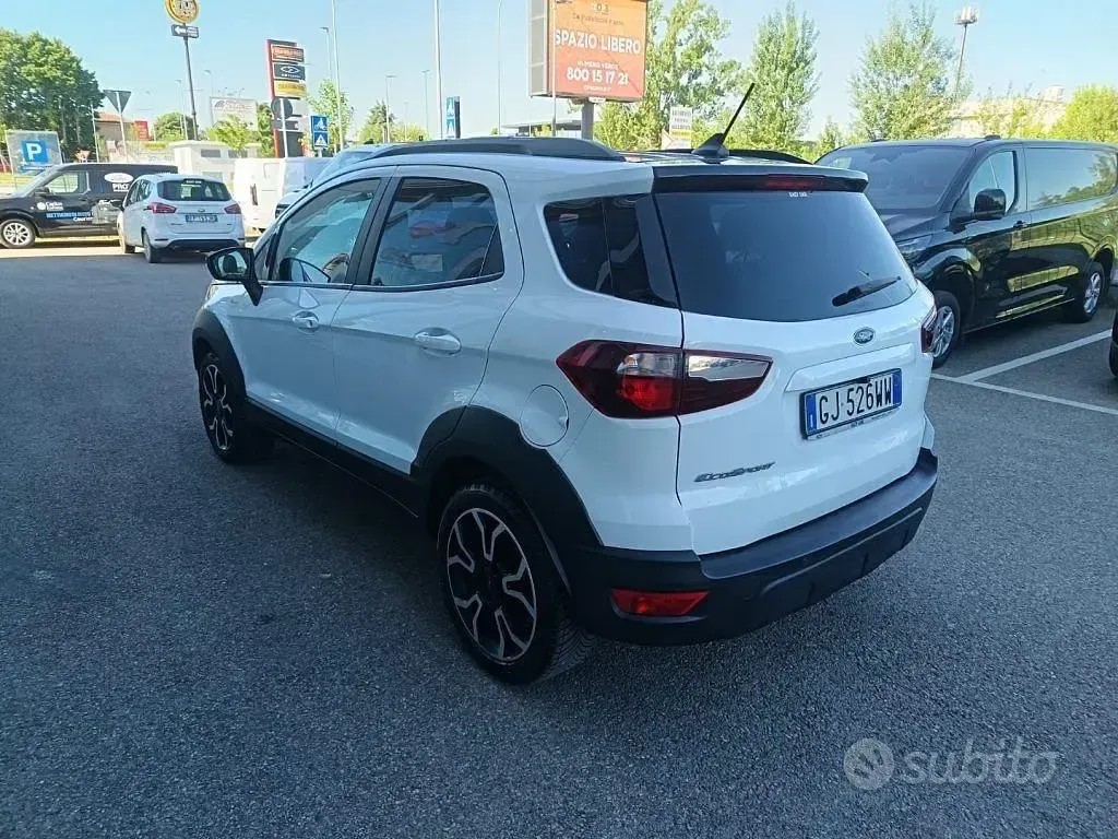 Second-hand Ford Ecosport Active 125 CP (91 kW) 2022 Alb SUV