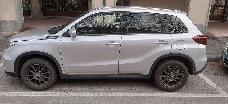 Usata Suzuki Vitara Cool 129 CV (94 kW) 2023 SUV