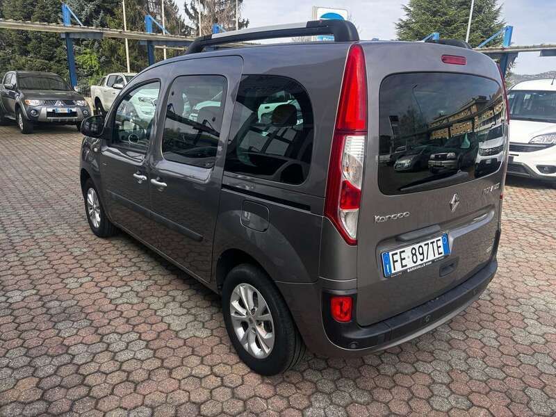 Usata Renault Kangoo Privilege 90 CV (66 kW) 2017 Other Monovolume