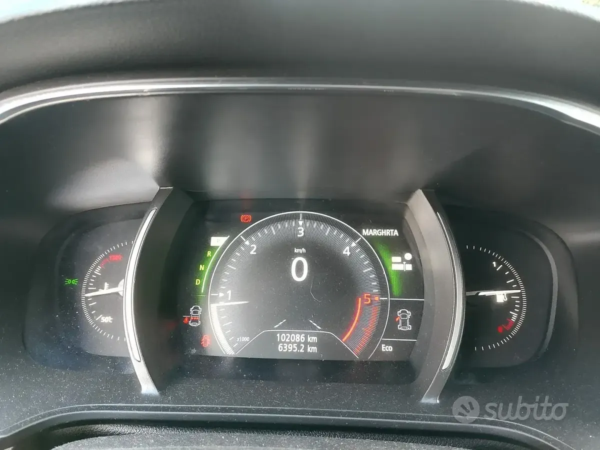 Usata Renault Mégane IV 110 CV (80 kW) 2016 Grigio Berlina