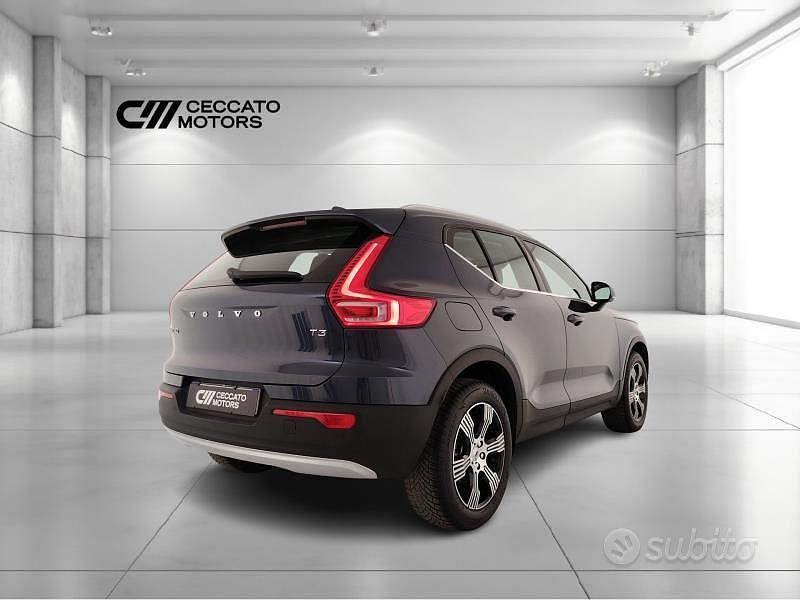 Usata Volvo XC40 Inscription 163 CV (119 kW) 2020 Blu SUV