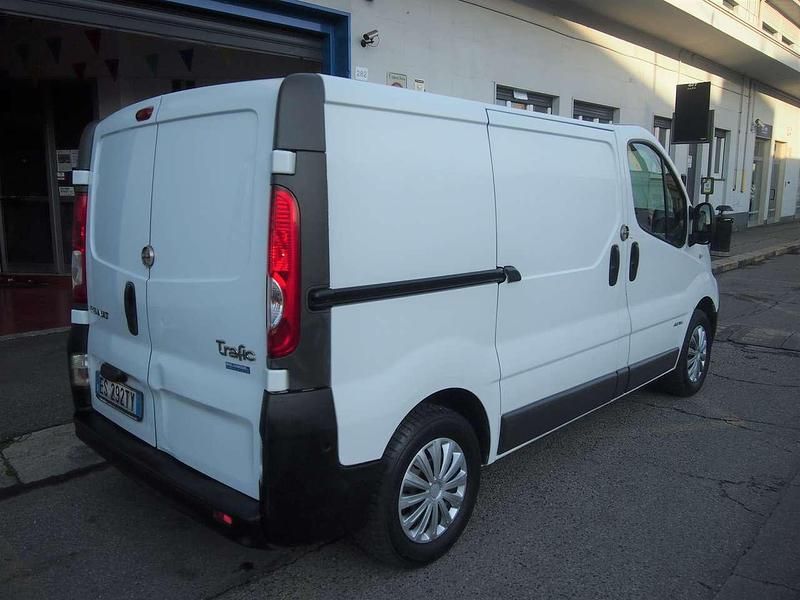 Usata Renault Trafic 116 CV (85 kW) 2013 Bianco Monovolume