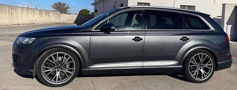 Usata Audi Q7 Sport 272 CV (200 kW) 2017 Grigio SUV