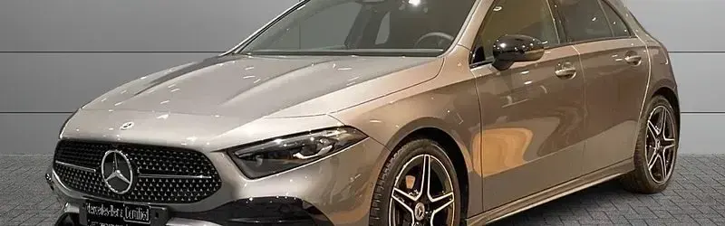 Usata Mercedes A200 AMG Line Premium Plus 150 CV (110 kW) 2023 Bianco Utilitaria
