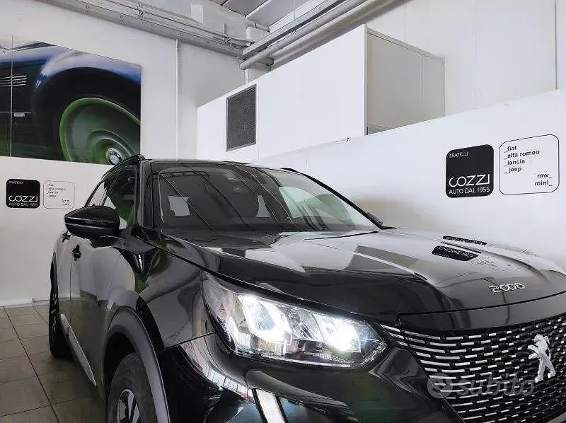 Usata Peugeot 2008 S 101 CV (74 kW) 2022 Nero SUV