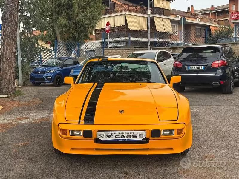 Usata Porsche 944 163 CV (119 kW) 1982 Giallo Coupé