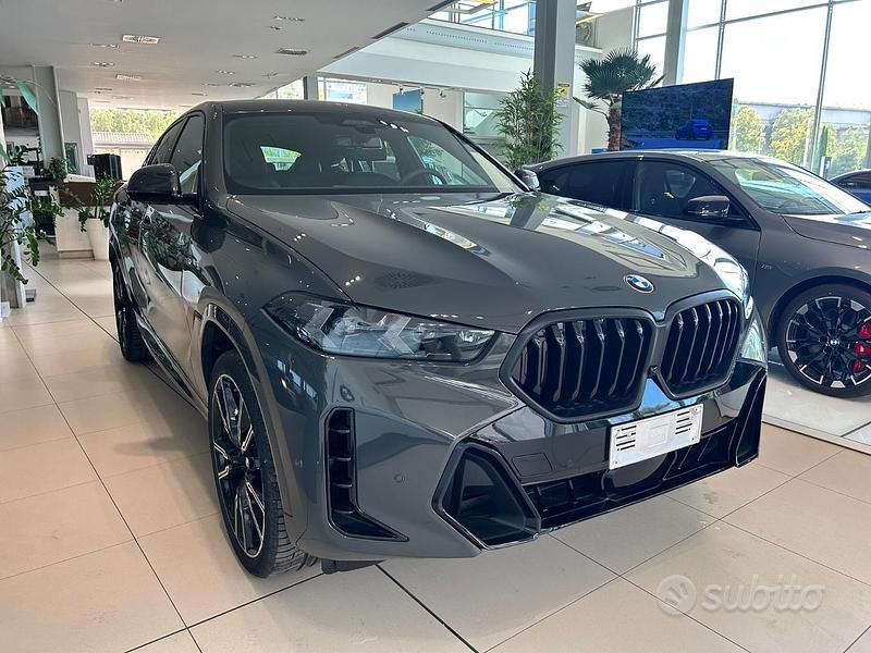Usata BMW X6 2025 Grigio SUV