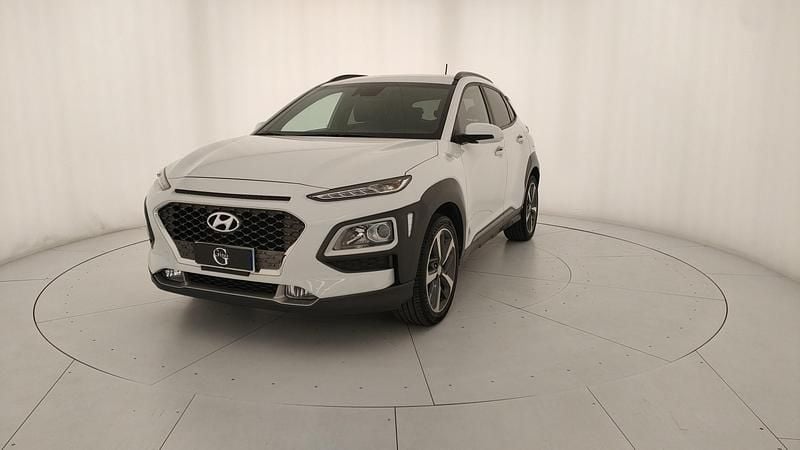 Usado Hyundai Kona Style 120 HP (88 kW) 2019 SUV