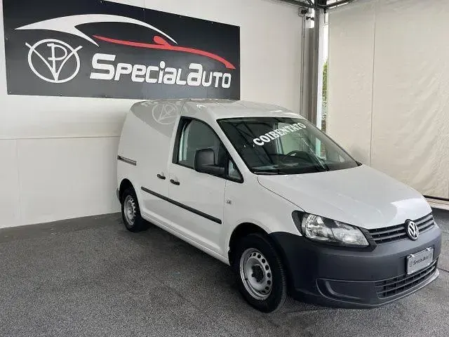Begagnad VW Caddy 101 HK (74 kW) 2014 Vit Minibuss