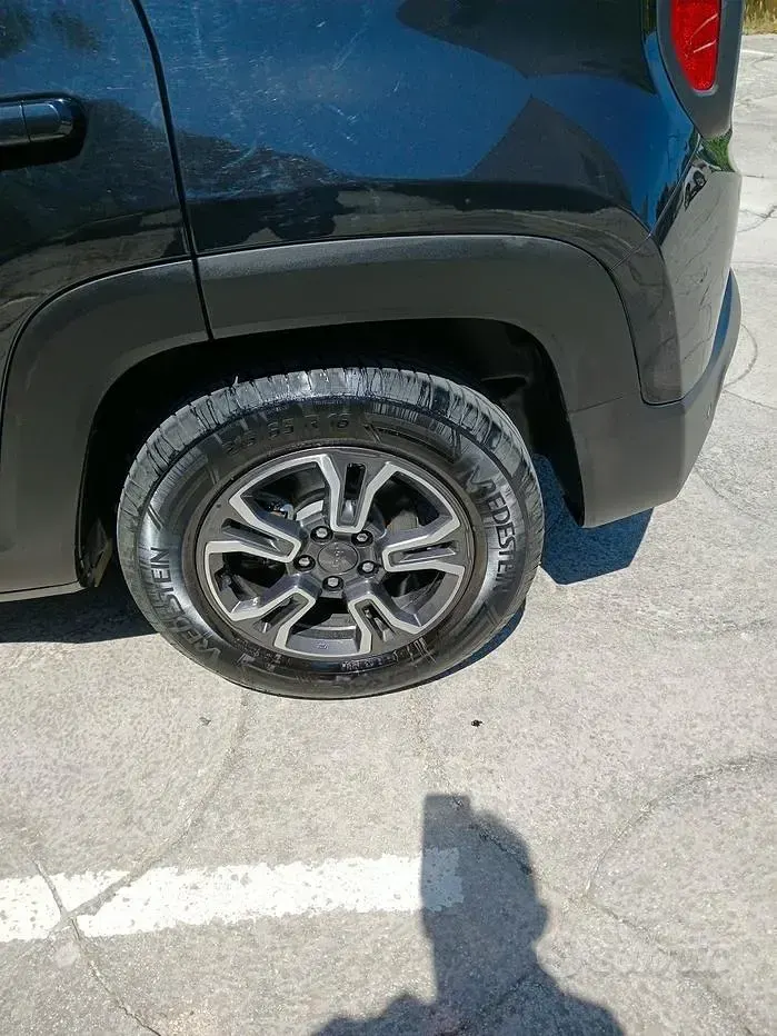 Usata Jeep Renegade 120 CV (88 kW) 2019 Nero SUV