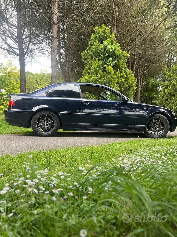 Usata BMW 320 M Sport 150 CV (110 kW) 2004 Blu Coupé