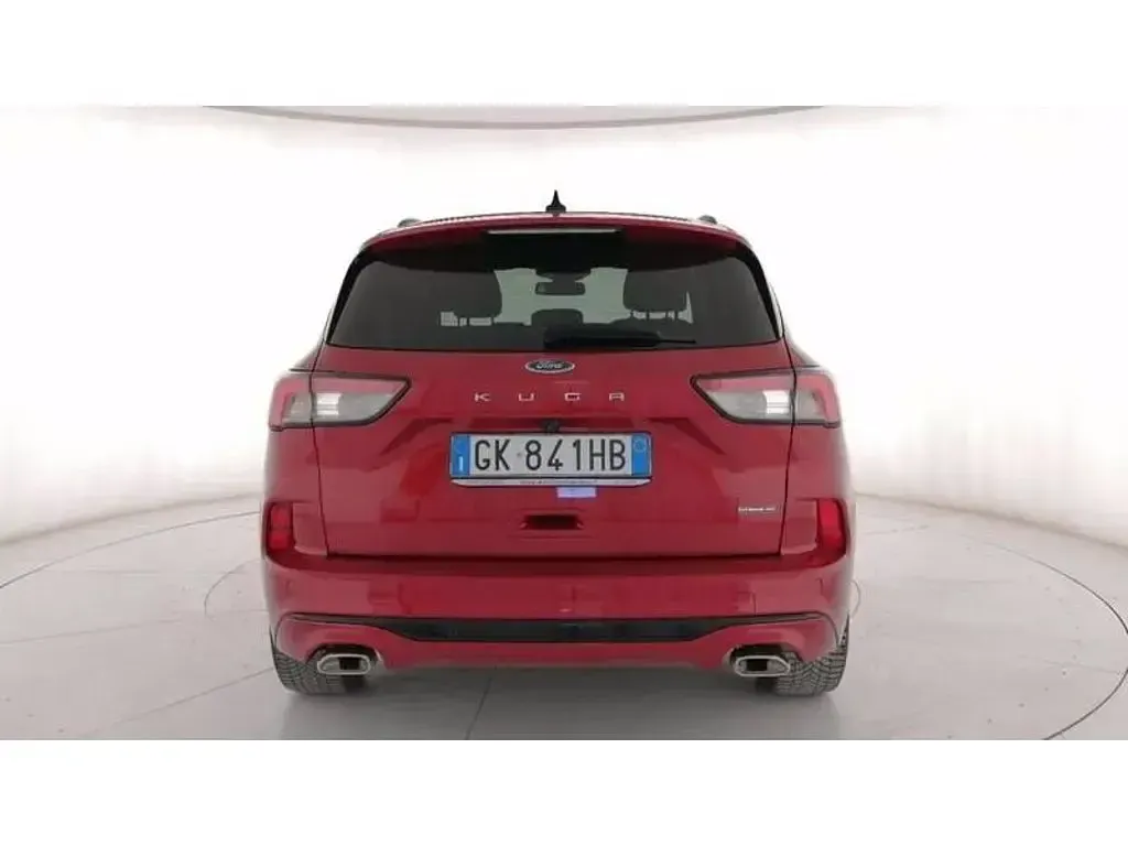 Usata Ford Kuga ST-Line X 190 CV (139 kW) 2022 Lucid red (metallizzato) SUV