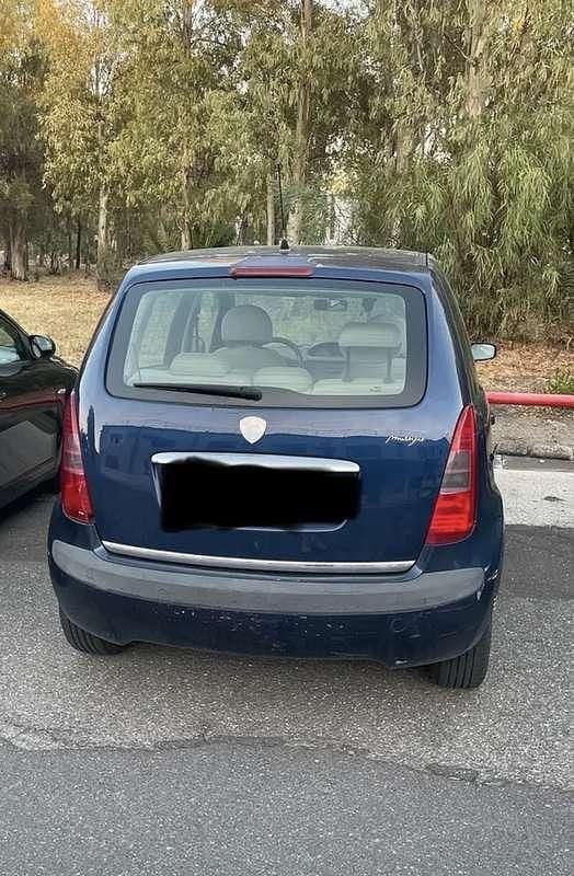 Usata Lancia Musa 69 CV (50 kW) 2007 Monovolume