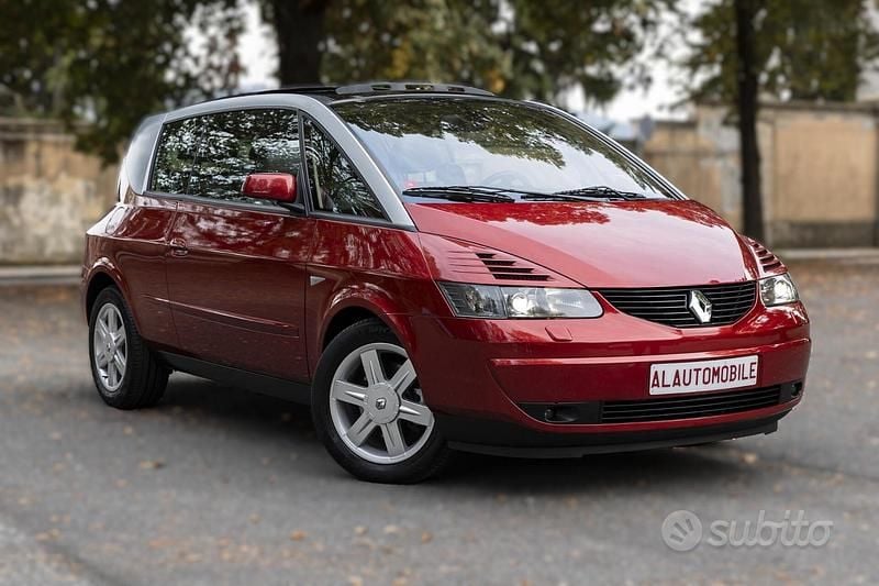 Usata Renault Avantime Privilege 207 CV (152 kW) 2002 Rouge de mars Monovolume