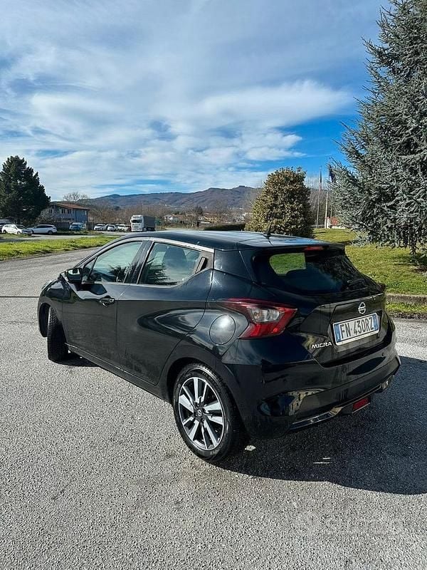 Usata Nissan Micra Acenta 75 CV (55 kW) 2018 Nero Utilitaria