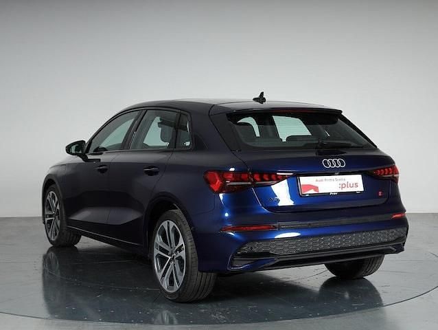 Usata Audi A3 Advanced 204 CV (150 kW) 2025 Blu navarra metallizzato Berlina