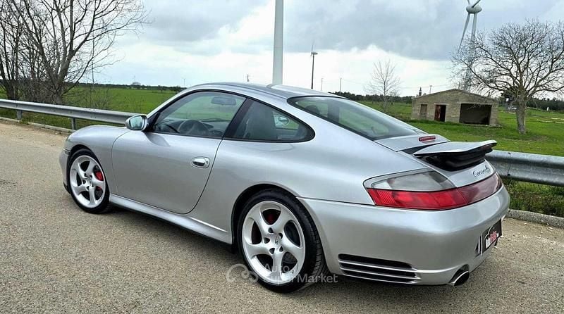 Usata Porsche 911 Carrera 4S 320 CV (235 kW) 2003 Argento Coupé