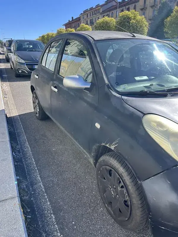 Usata Nissan Micra Visia 65 CV (47 kW) 2005 Berlina