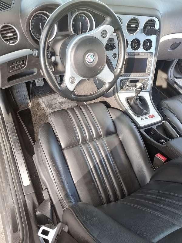 Usata Alfa Romeo 159 160 CV (117 kW) 2006 Grigio Station wagon