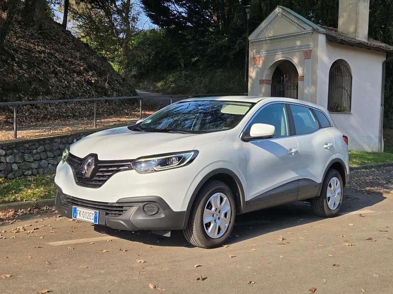 Bianco Usata 2017 Renault Kadjar Zen SUV | 10.000 € (Buon prezzo) - Immagine 1/4