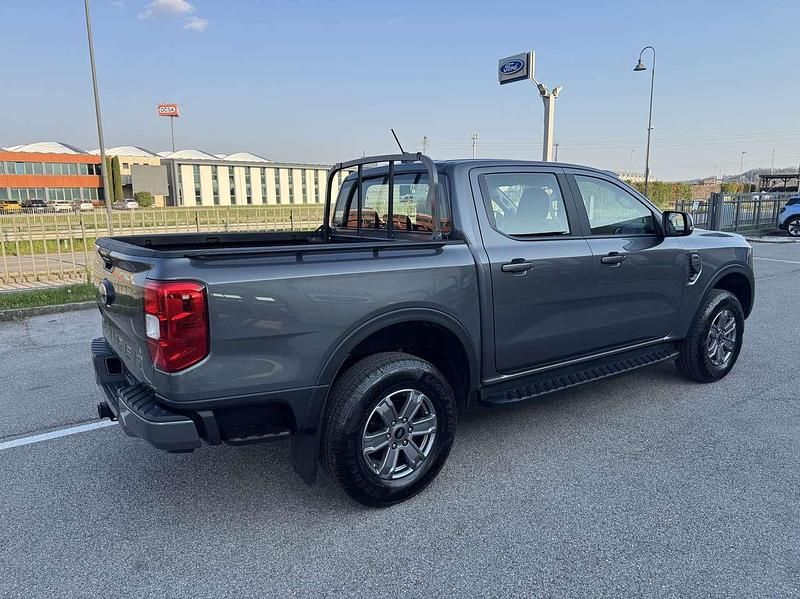 Nuova Ford Ranger XLT 170 CV (125 kW) 2026 Carbonized grey Pick-up