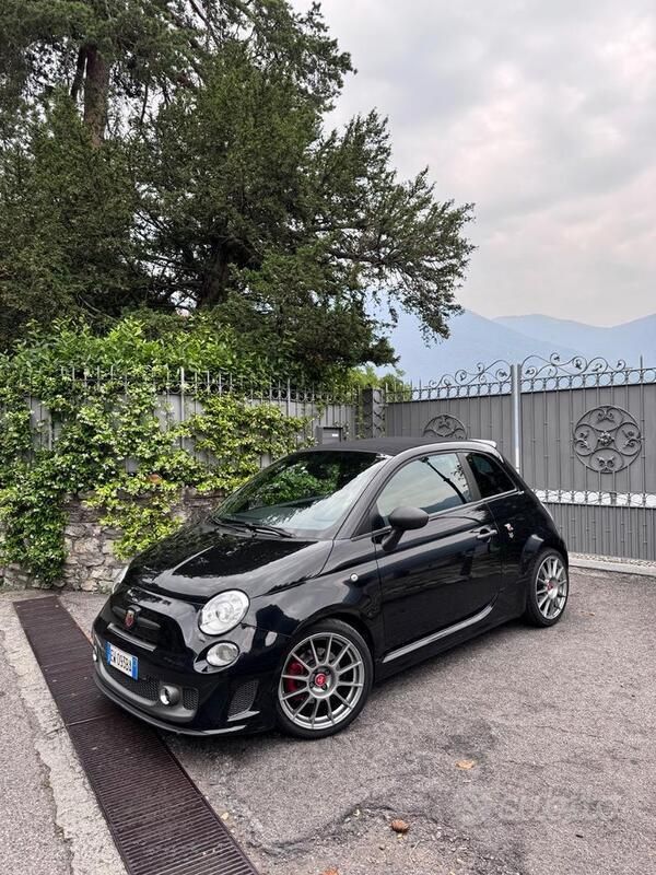 Usata Abarth 595 Competizione 190 CV (139 kW) 2014 Nero Utilitaria