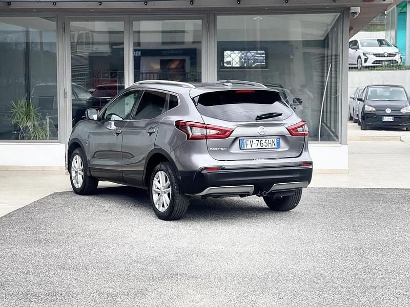 Usata Nissan Qashqai 116 CV (85 kW) 2019 Grigio SUV