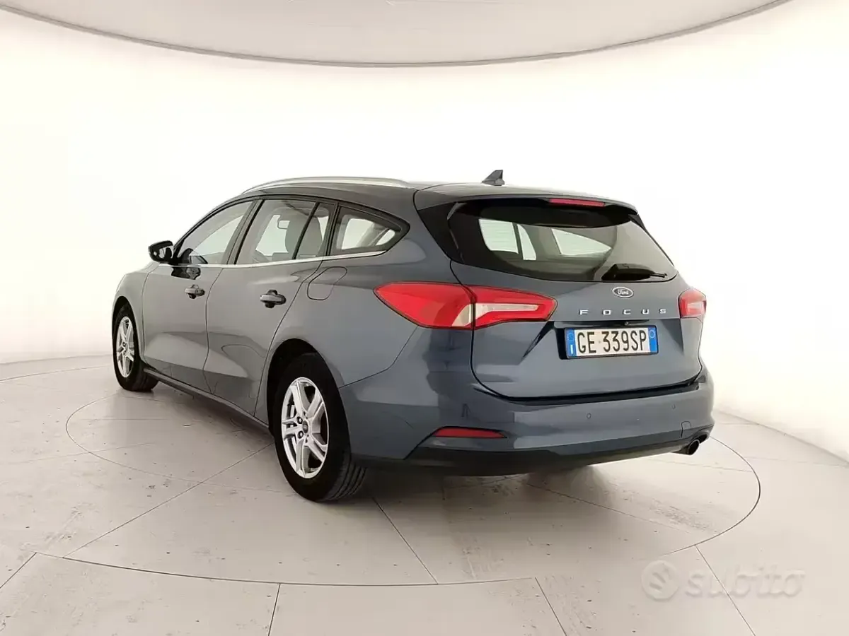 Usata Ford Focus Business Edition 120 CV (88 kW) 2021 Blu Station wagon