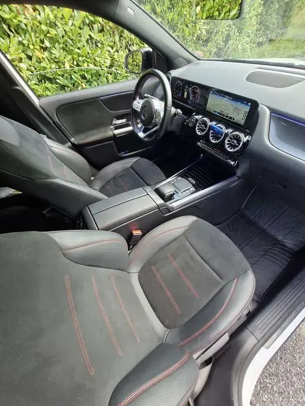 Usata Mercedes GLA180 Premium 116 CV (85 kW) 2023 SUV