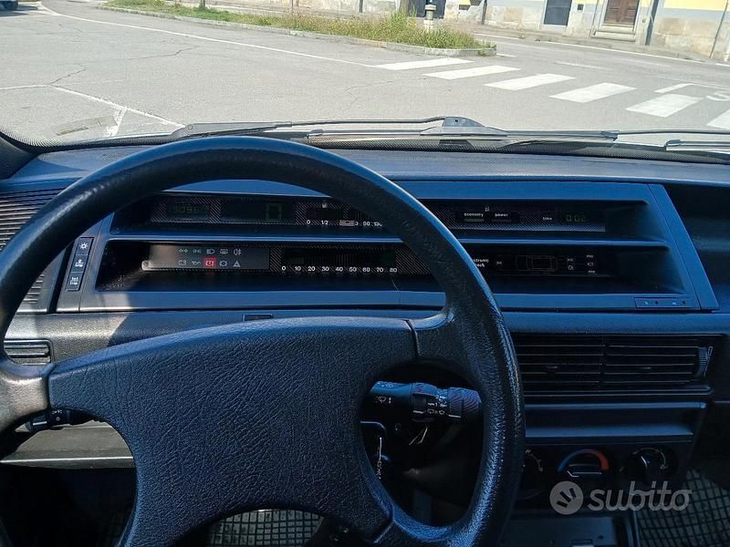 Usata Fiat Tipo 56 CV (41 kW) 1989 Grigio Utilitaria