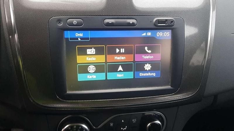 Usata Dacia Sandero Comfort 90 CV (66 kW) 2017 Marrone Berlina