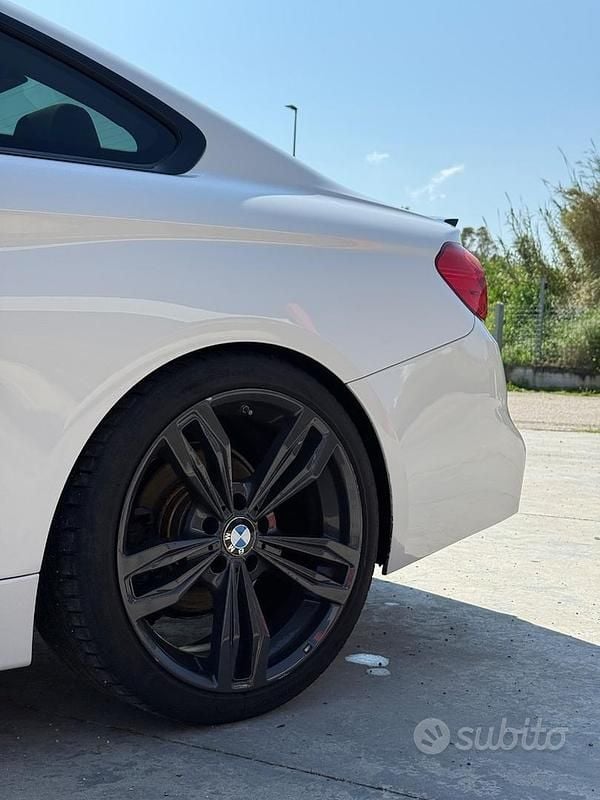 Usata BMW 420 Coupé 184 CV (135 kW) 2015 Bianco Coupé