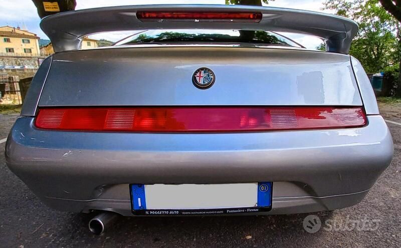 Occasion Alfa Romeo GTV 150 ch (110 kW) 2001 Argent Coupé