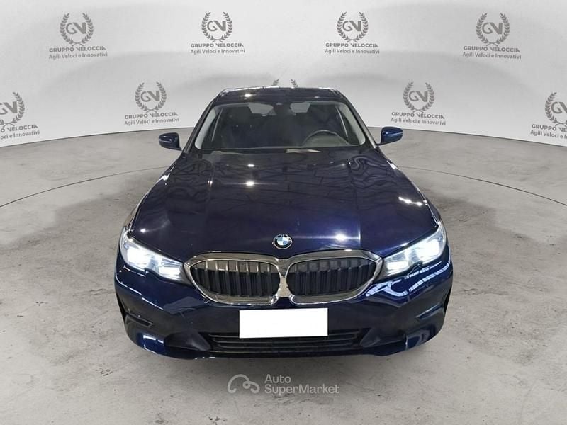 Usata BMW 320 Advantage 190 CV (139 kW) 2020 Blu/azzurro Station wagon