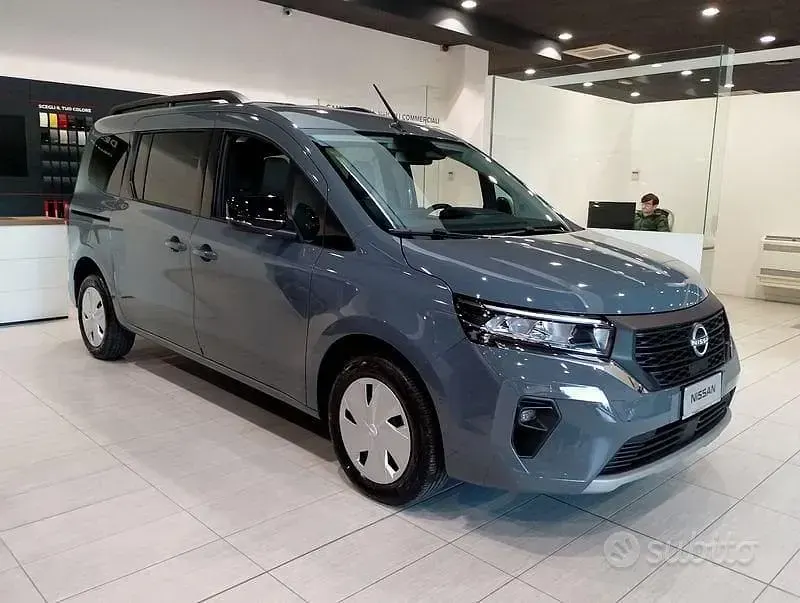 Nuova Nissan Townstar Tekna 131 CV (96 kW) 2026 Grigio Monovolume