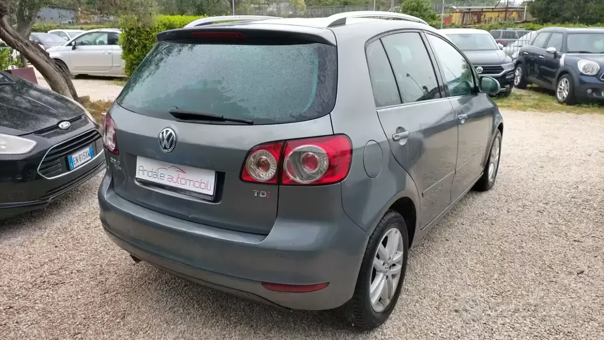 Usata VW Golf Plus Highline 105 CV (77 kW) 2011 Grigio Monovolume