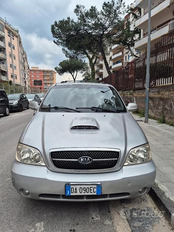Usata Kia Carnival 2006 Grigio Monovolume