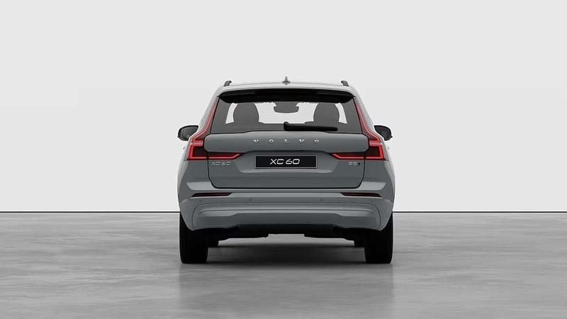 Nuova Volvo XC60 Core 250 CV (183 kW) 2026 Grigio SUV