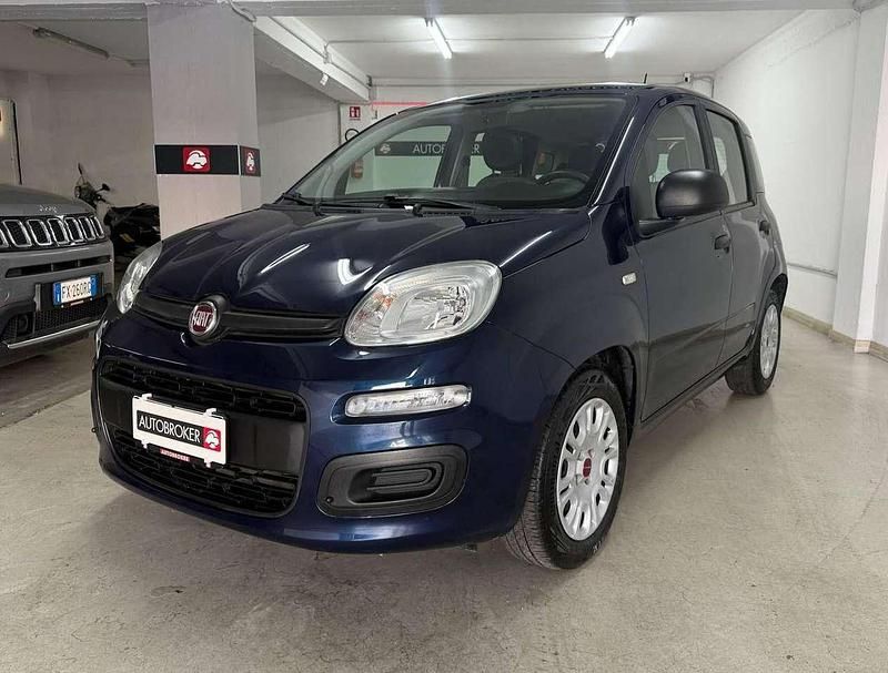 Blu Usata 2021 Fiat Panda S Tre volumi | 9500 € (Buon prezzo) - Immagine 1/4