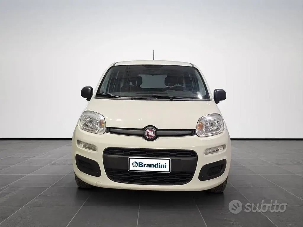 Usata Fiat Panda Easy 69 CV (50 kW) 2016 Bianco Utilitaria