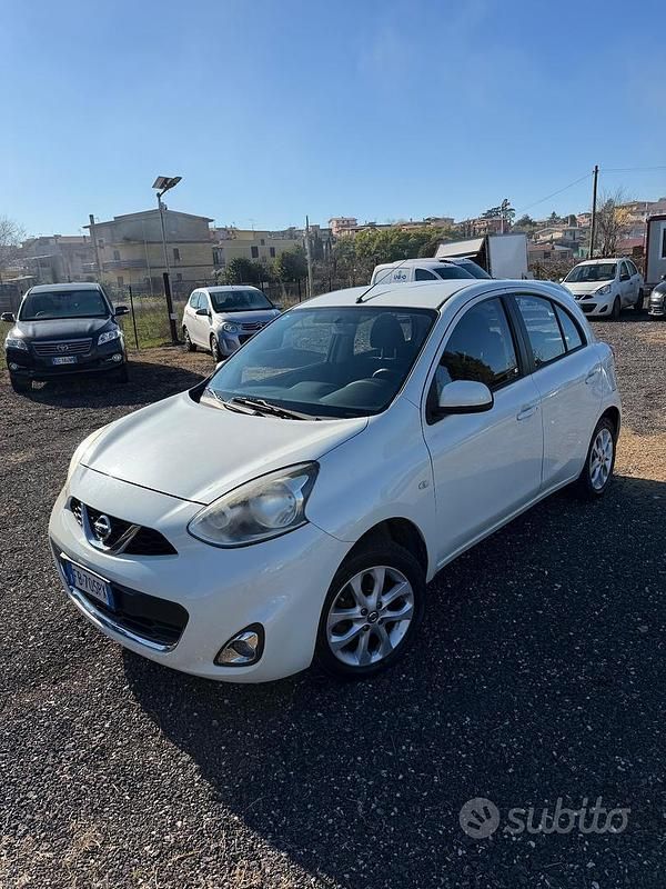 Usata Nissan Micra Tekna 80 CV (58 kW) 2016 Bianco Berlina